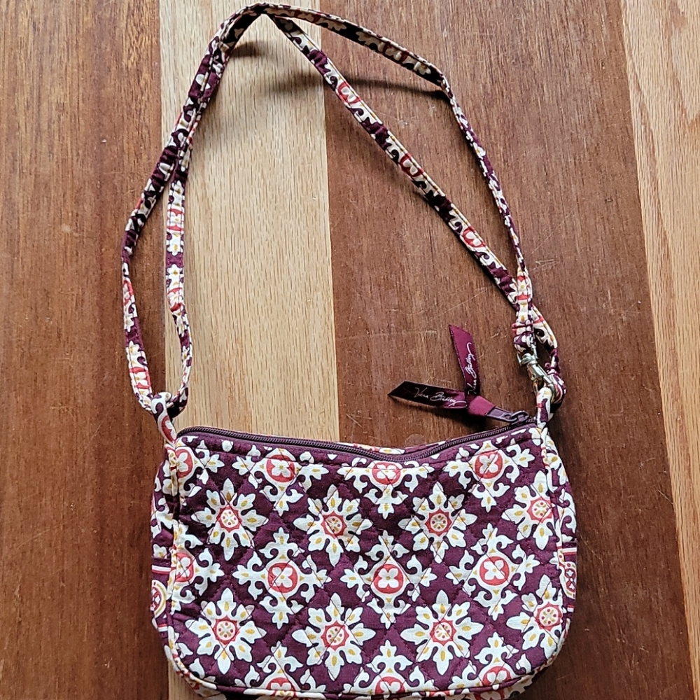 Vera Bradley Retired Medallion Pattern Handbag